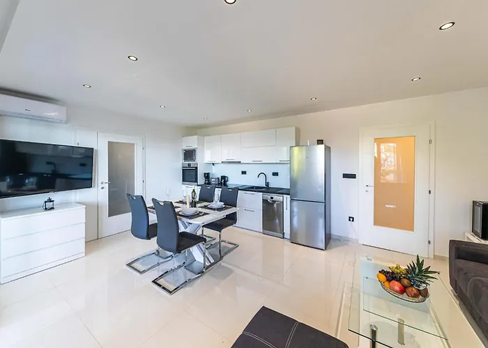 Apartman Gorgeous In Seget Donji *