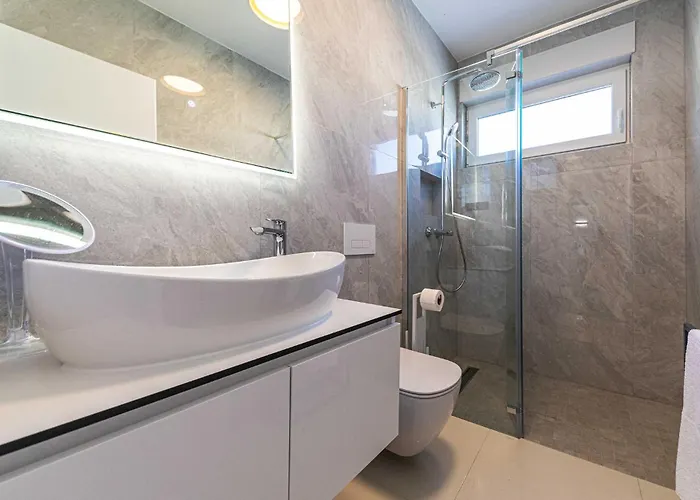 Apartman Gorgeous In Seget Donji Trogir